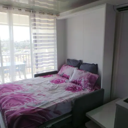 Le Select Heliopolis Hg *